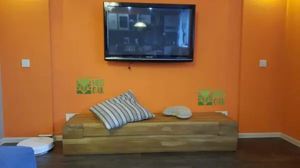 Шкаф навесной под ТВ Фаина из дуба - отзывы MOS-OAK